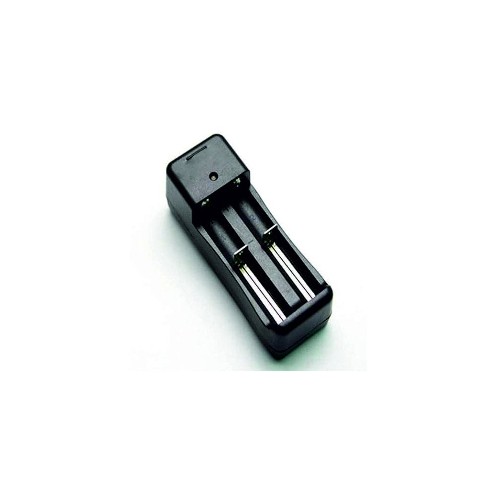 2 CELL BATTERY CHARGER "18650" 2 CELL BATTERY CHARGER "18650"